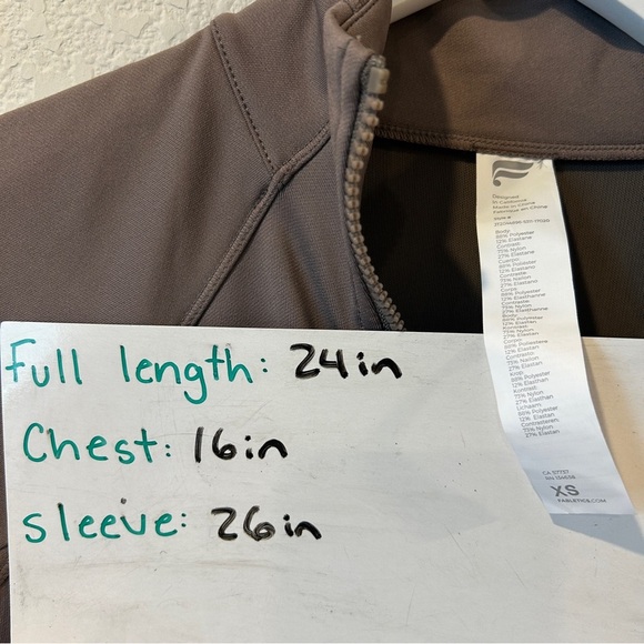 Fabletics Women’s Willow Bark Trinity Cold Weather Performance Jacket - XS - Picture 7 of 7